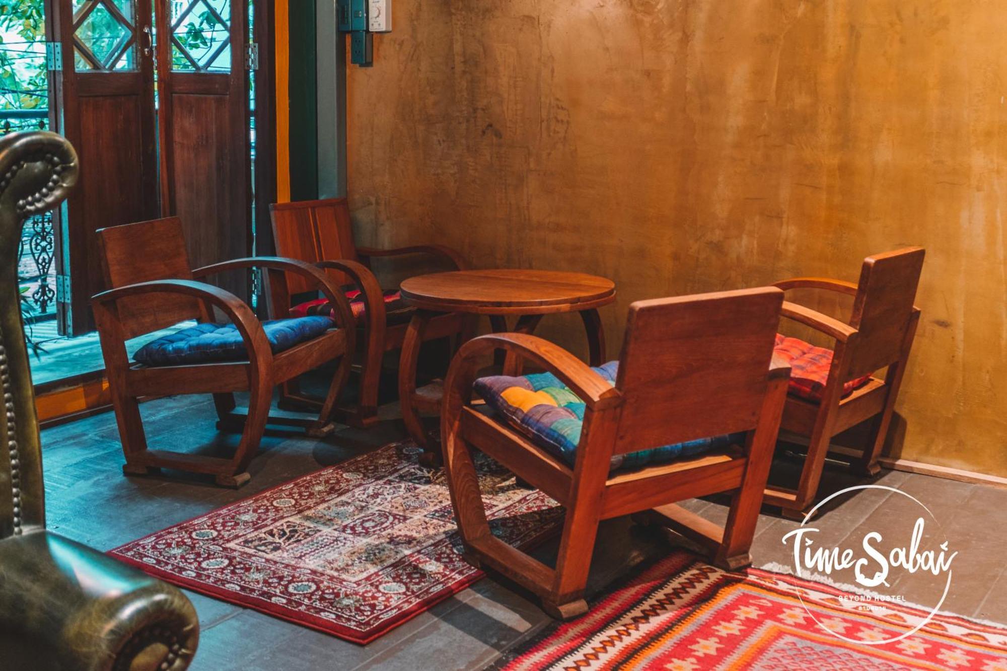 Time Sabai 134 Hostel Bangkok Kültér fotó