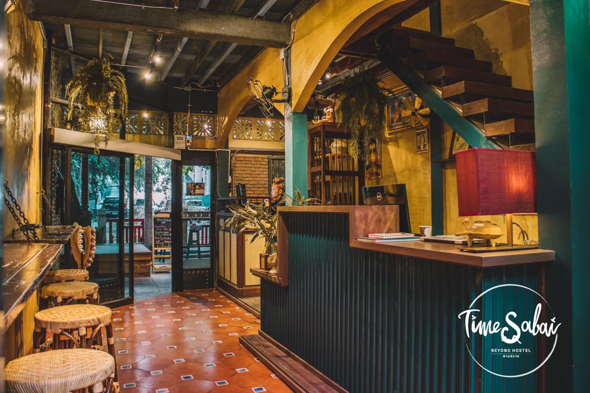 Time Sabai 134 Hostel Bangkok Kültér fotó