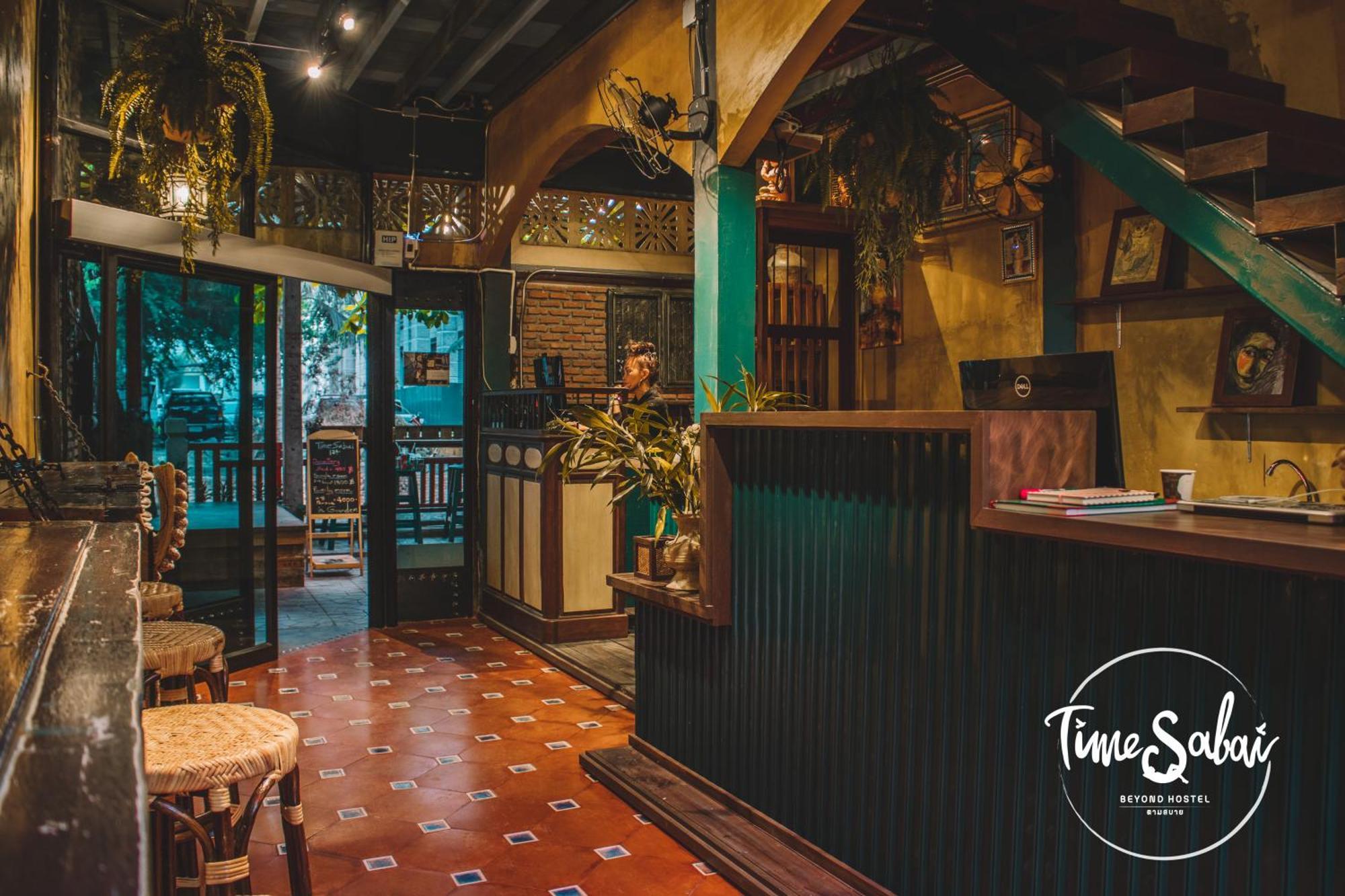 Time Sabai 134 Hostel Bangkok Kültér fotó