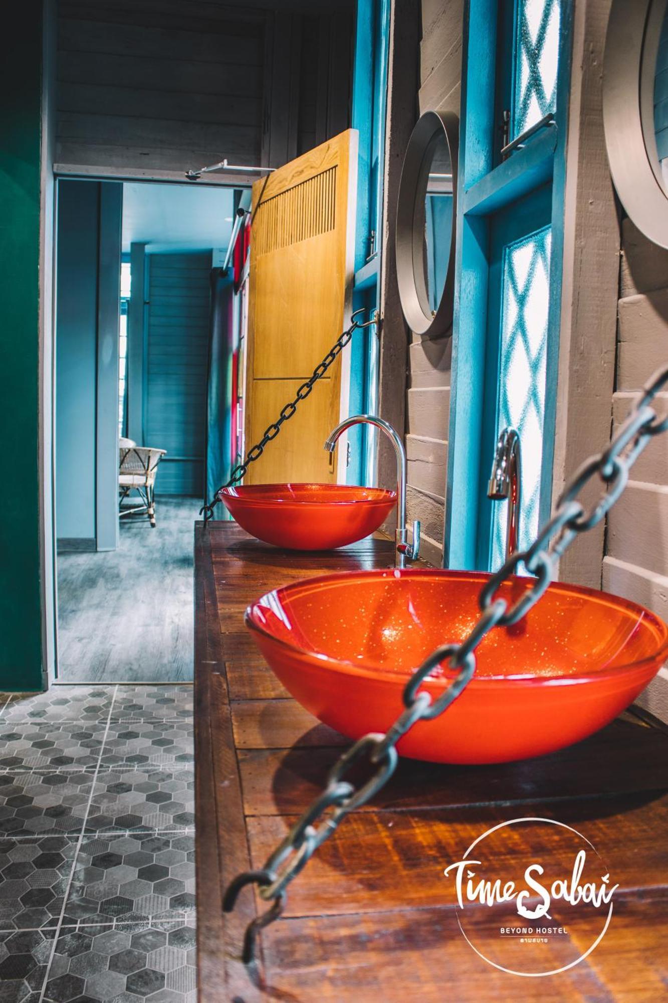 Time Sabai 134 Hostel Bangkok Kültér fotó